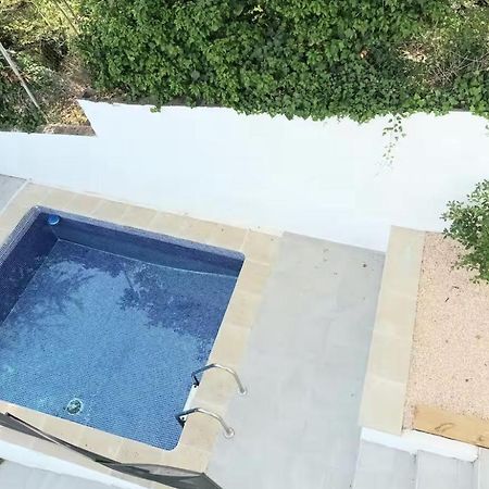فيلا 20 Min From Bcn- Charming House W/ Pool & Bbq Area Cervelló المظهر الخارجي الصورة