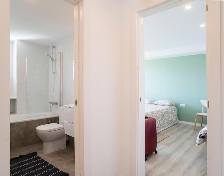 فيلا 20 Min From Bcn- Charming House W/ Pool & Bbq Area Cervelló المظهر الخارجي الصورة